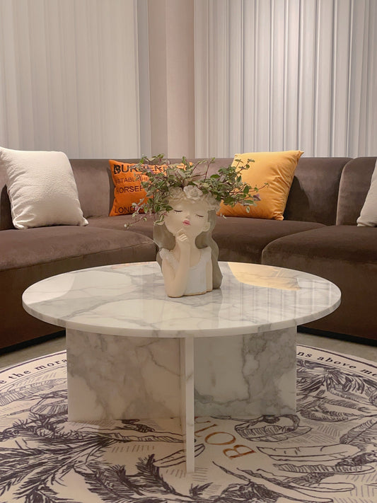 How to Style a Marble Coffee Table: A Designer’s Guide