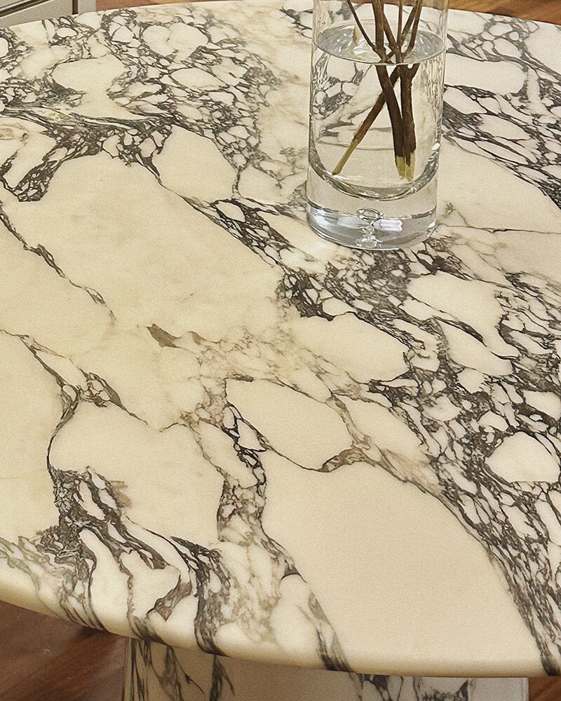 Natural Marble Calacatta Round Dining Table