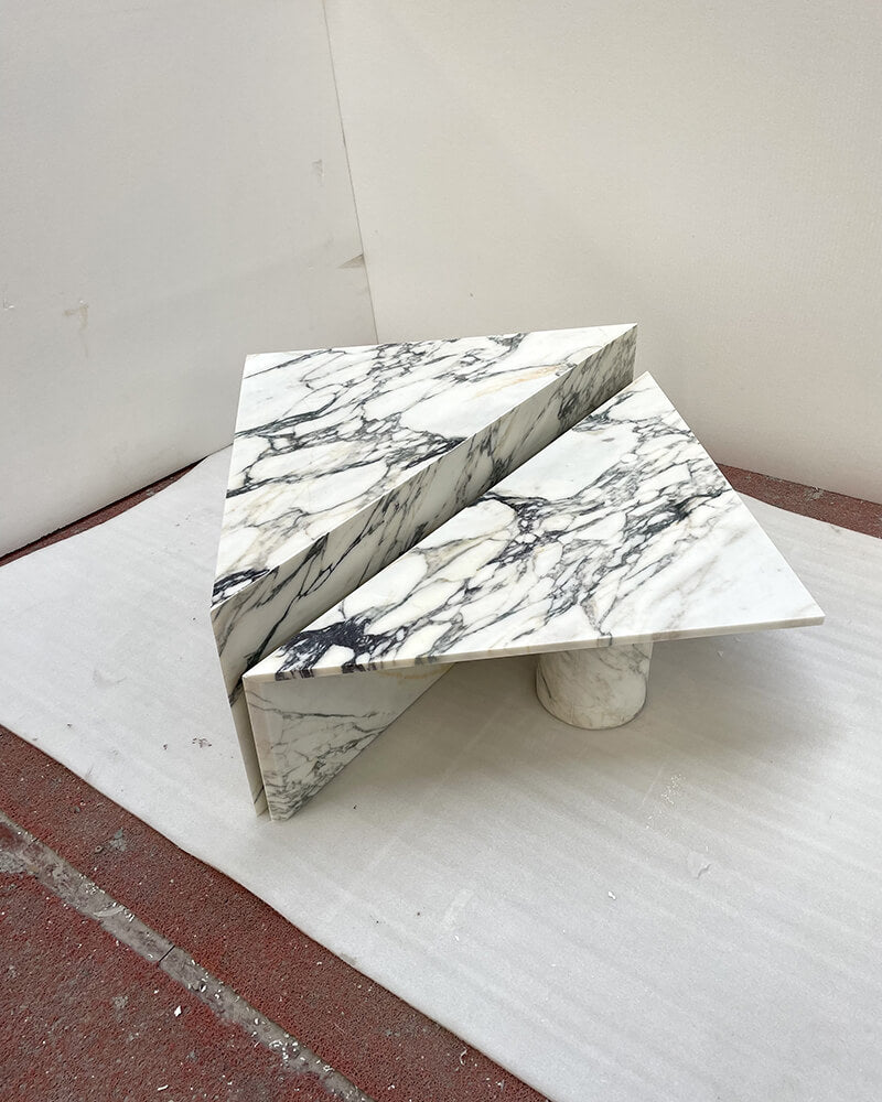 Natural Marble Calacatta Viola Triangle Coffee Table 2Pcs