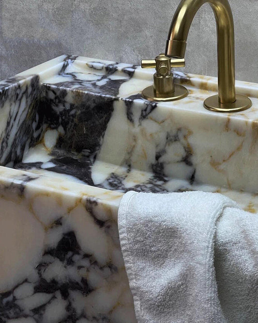 How to Choose the Right Marble Vanity for Your Bathroom