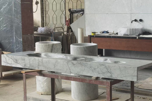 Marble Dining: Defining Elegance in Luxury Interiors