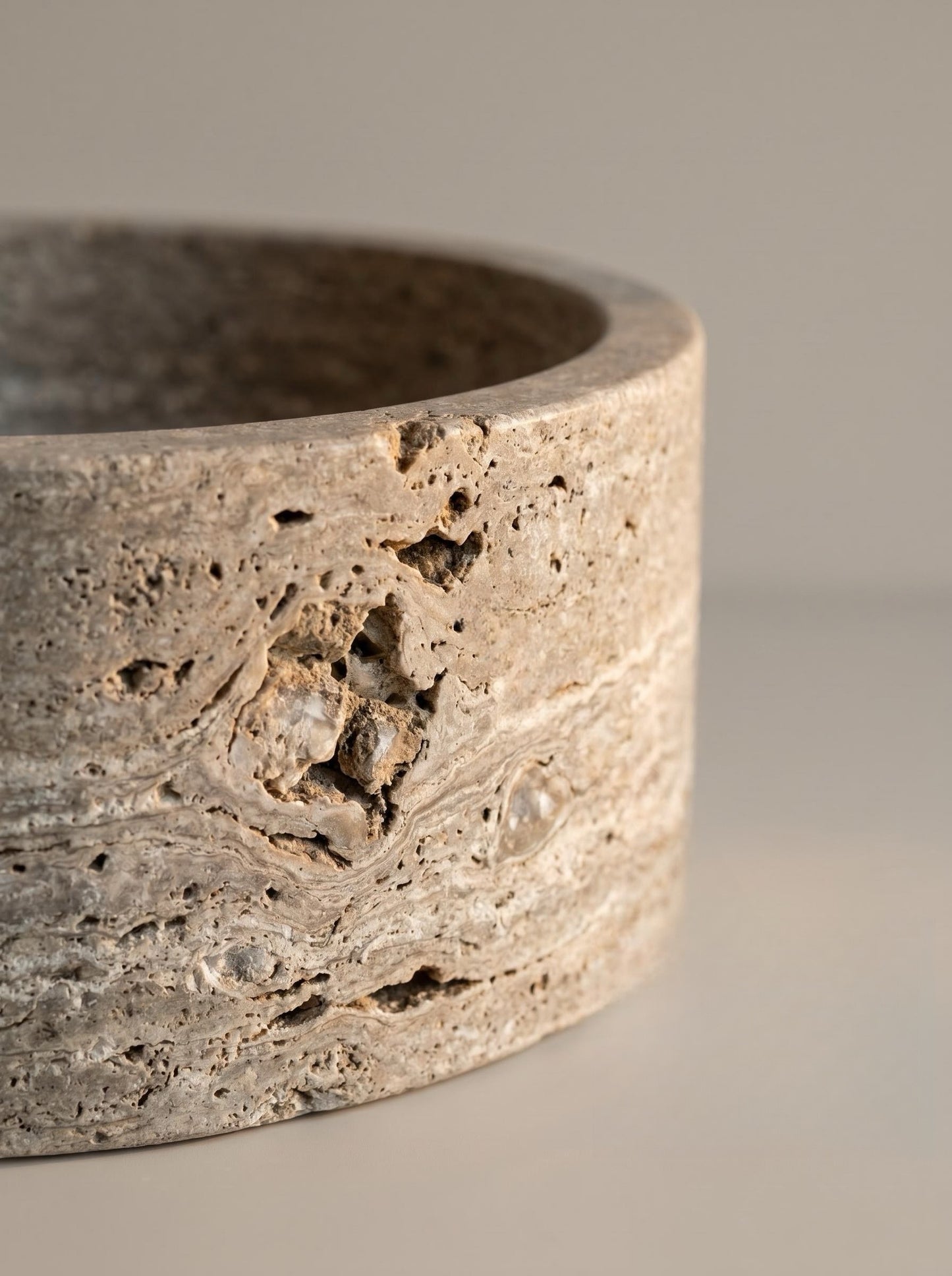 Luxury Silver Travertine Round Vessel Sink with Natural Stone Texture 43.2cm