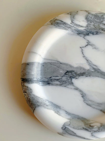 Natural Marble Arabescato Round Tray