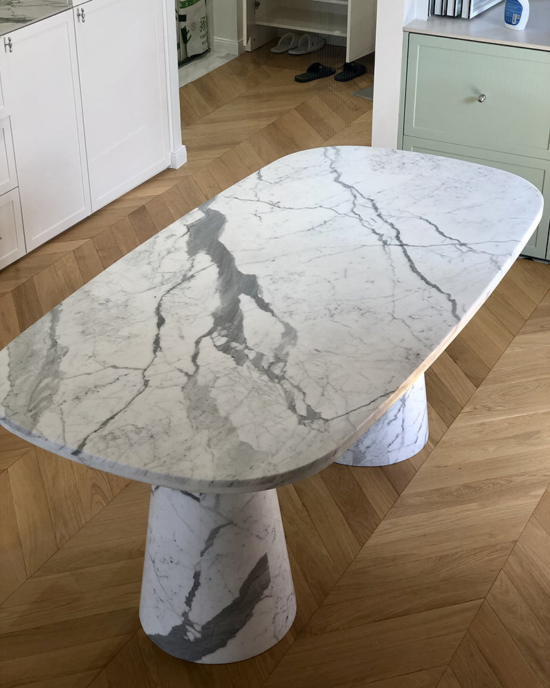 Natural Marble Bianco Statuario Venato Rounded Rectangle Dining Table