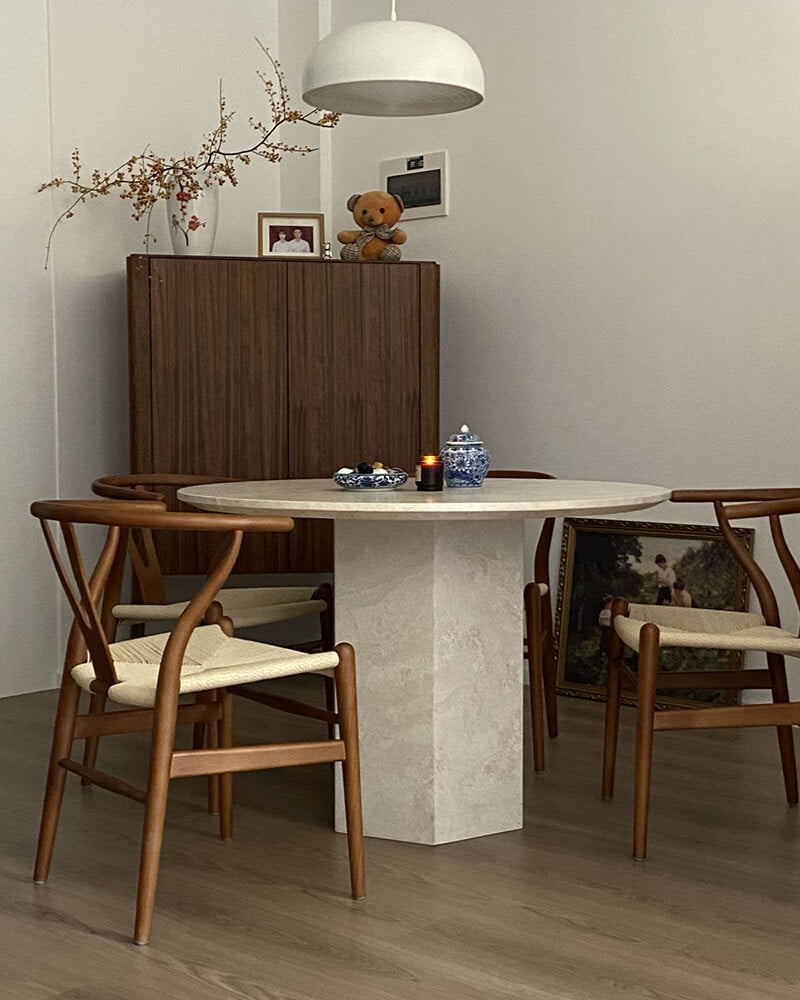 Natural Marble Neutral White Travertine Round Dining Table